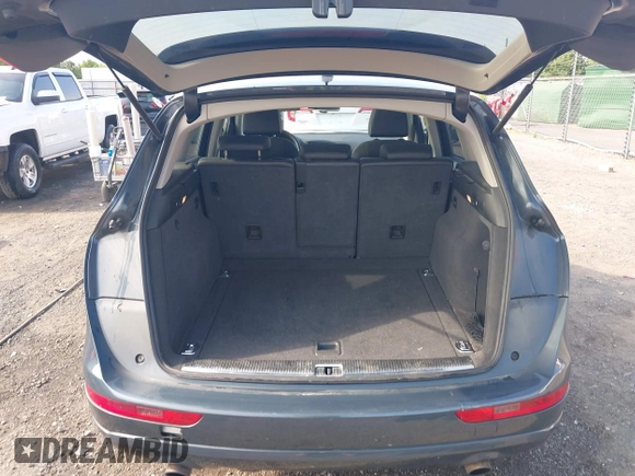 2010 Audi Q5 z VIN WA1LKBFP3AA061212, wystawiony jako IAAI lot #42307742 z przebiegiem 179 897 mil mil oraz . Historia ofert i sprzedaży dostępna na DreamBid. Obrazek 18.