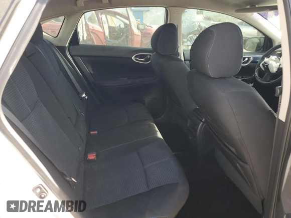 2017 Nissan Sentra SR z VIN 3N1AB7APXHY216025, wystawiony jako Copart lot #86769744 z przebiegiem 81 489 mil mil oraz Szkoda całkowita • Salvage title. Historia ofert i sprzedaży dostępna na DreamBid. Obrazek 10.