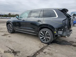 2021 Volvo XC90 Momentum with VIN YV4A221K2M1721945, listed as a Copart auction lot 85303154 with 58,539 mi miles and Salvage Title. Bid and sale history available at carsss.com. Image 2.