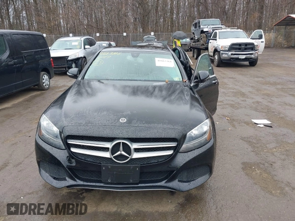 2018 Mercedes-Benz C 300 с VIN 55SWF4KB5JU242766, выставлен на аукционе IAAI как лот 41663368 с пробегом 79 959 миль миль и . История ставок и продаж доступна на DreamBid. Изображение 12.