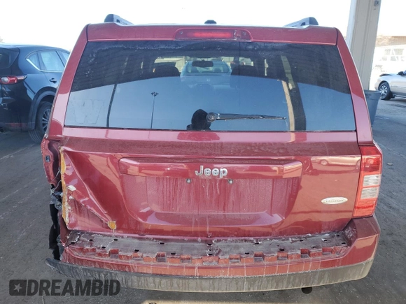 2014 Jeep Patriot Latitude with VIN 1C4NJPFB9ED827905, listed as a Copart auction lot 42363245 with 71,255 mi miles and Salvage Title. Bid and sale history available at carsss.com. Image 6.