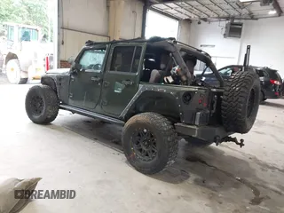 2007 Jeep Wrangler X z VIN 1J4GA39107L132865, wystawiony jako IAAI lot #42252972 z przebiegiem 101 114 mil mil oraz . Historia ofert i sprzedaży dostępna na DreamBid. Obrazek 3.