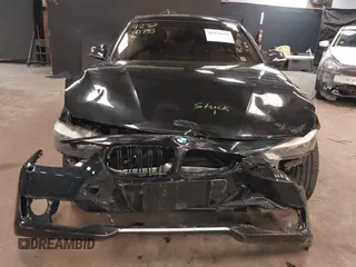 2014 BMW 3 Series 328i xDrive с VIN WBA3B5G59ENS06561, выставлен на аукционе IAAI как лот 42370078 с пробегом 101 877 миль миль и . История ставок и продаж доступна на DreamBid. Изображение 6.