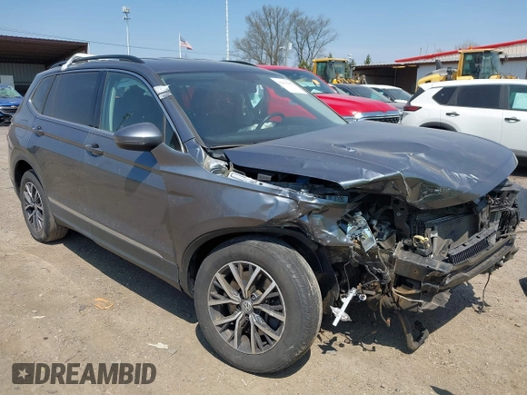 2020 Volkswagen Tiguan SE with VIN 3VV2B7AX4LM074385, listed as a IAAI auction lot 42063842 with 101,092 mi miles and . Bid and sale history available at DreamBid. Image 1.
