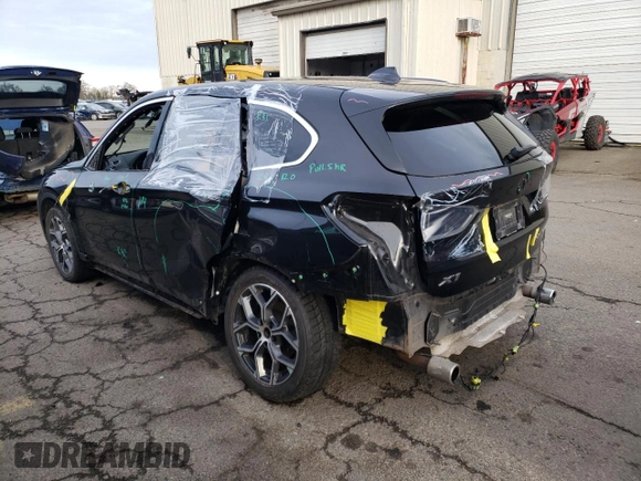 2020 BMW X1 xDrive28i z VIN WBXJG9C02L5P82408, wystawiony jako Copart lot #43805615 z przebiegiem 23 111 mil mil oraz Szkoda całkowita • Salvage title. Historia ofert i sprzedaży dostępna na DreamBid. Obrazek 2.