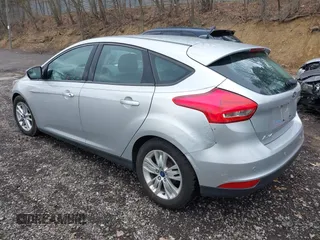 2016 Ford Focus SE with VIN 1FADP3K22GL367476, listed as a IAAI auction lot 42116936 with 125,241 mi miles and . Bid and sale history available at carsss.com. Image 3.