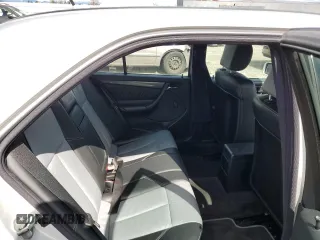 2000 Mercedes-Benz C 230/260/280/320 z VIN WDBHA29G3YA859826, wystawiony jako Copart lot #48573425 z przebiegiem 158 093 mil mil oraz Szkoda całkowita • Salvage title. Historia ofert i sprzedaży dostępna na DreamBid. Obrazek 10.