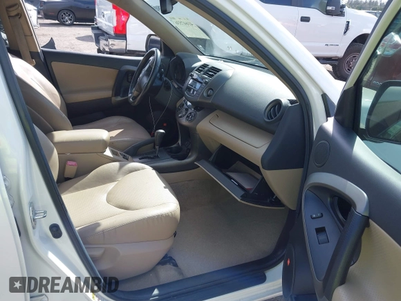 2011 Toyota RAV4 Ltd with VIN 2T3YF4DV0BW054041, listed as a IAAI auction lot 41647536 with 112,589 mi miles. Bid and sale history available at carsss.com. Image 5.