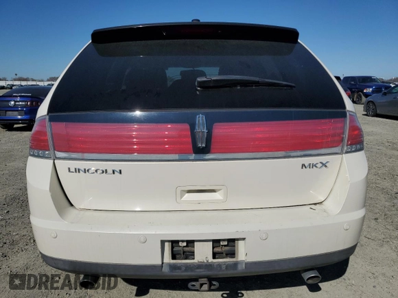 2008 Lincoln MKX with VIN 2LMDU68C88BJ02583, listed as a Copart auction lot 47317575 with 192,958 mi miles and Clean Title. Bid and sale history available at DreamBid. Image 6.