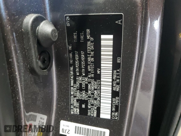 2024 Toyota Sienna XLE with VIN 5TDYSKFC5RS142123, listed as a Copart auction lot 42911995 with 4,003 mi miles and Salvage Title. Bid and sale history available at DreamBid. Image 13.