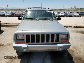 2000 Jeep Cherokee with VIN 1J4FF48S6YL136689, listed as a Copart auction lot 62316245 with 211,100 mi miles and Clean title. Bid and sale history available at DreamBid. Image 5.