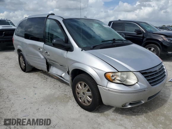 2006 Chrysler Town & Country LWB Limited with VIN 2A8GP64L66R739902, listed as a Copart auction lot 79756004 with 99,082 mi miles and Salvage Title. Bid and sale history available at carsss.com. Image 4.