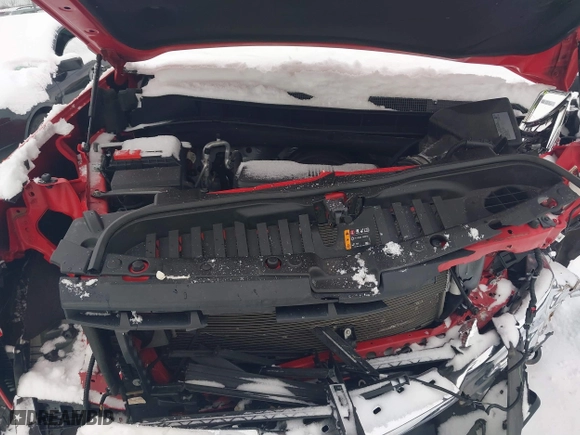 2019 Chevrolet Silverado 1500 LT with VIN 3GCUYDED8KG148523, listed as a IAAI auction lot 41440098 with 76,470 mi miles. Bid and sale history available at carsss.com. Image 10.