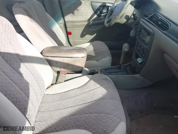 2000 Chevrolet Malibu with VIN 1G1ND52J9Y6131068, listed as a IAAI auction lot 41436575 with 111,844 mi miles. Bid and sale history available at carsss.com. Image 5.