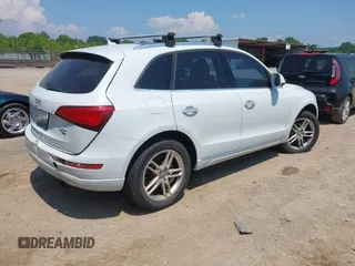 2015 Audi Q5 Premium Plus z VIN WA1LFAFP8FA016966, wystawiony jako IAAI lot #42602425 z przebiegiem 148 372 mil mil oraz . Historia ofert i sprzedaży dostępna na DreamBid. Obrazek 4.