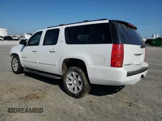 2014 GMC Yukon XL SLT with VIN 1GKS2KE70ER226972, listed as a Copart auction lot 70776944 with 234,145 mi miles and Salvage Title. Bid and sale history available at carsss.com. Image 2.