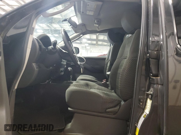 2010 Nissan Frontier SE z VIN 1N6AD0CW7AC440318, wystawiony jako Copart lot #55066575 z przebiegiem 71 851 mil mil oraz Szkoda całkowita • Salvage title. Historia ofert i sprzedaży dostępna na DreamBid. Obrazek 7.