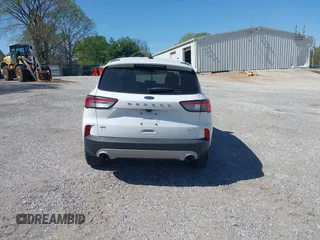 2022 Ford Escape SE with VIN 1FMCU9G68NUA67439, listed as a IAAI auction lot 42004153 with 116,581 mi miles. Bid and sale history available at carsss.com. Image 16.