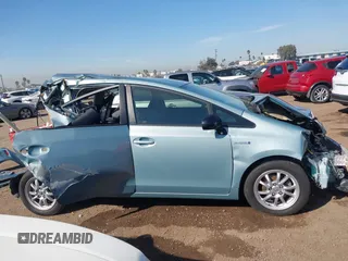 2014 Toyota Prius Two z VIN JTDZN3EU3EJ013414, wystawiony jako IAAI lot #41602698 z przebiegiem 155 155 mil mil oraz . Historia ofert i sprzedaży dostępna na DreamBid. Obrazek 14.