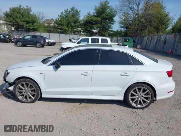 2015 Audi A3 Prestige z VIN WAUKFGFF1F1095602, wystawiony jako IAAI lot #42112237 z przebiegiem 88 469 mil mil oraz . Historia ofert i sprzedaży dostępna na DreamBid. Obrazek 14.