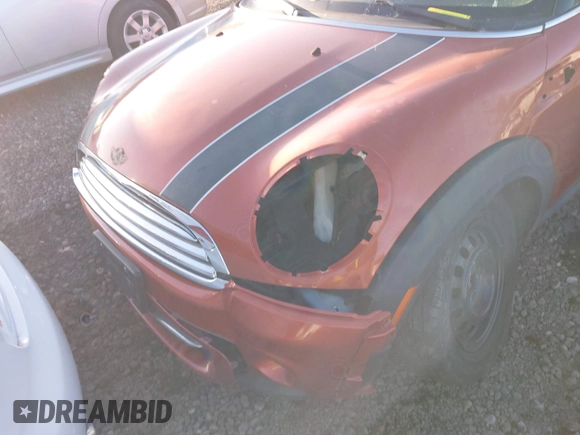 2012 MINI Hardtop with VIN WMWSU3C56CT367152, listed as a IAAI auction lot 41975768 with Not Provided miles and . Bid and sale history available at DreamBid. Image 6.