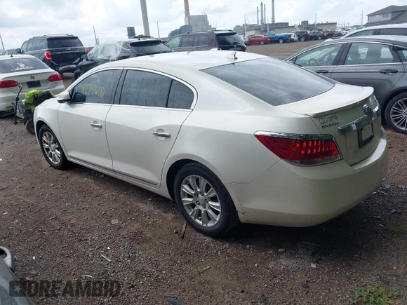 2013 Buick LaCrosse with VIN 1G4GA5ER9DF185664, listed as a IAAI auction lot 42745181 with 194,484 mi miles and . Bid and sale history available at DreamBid. Image 3.