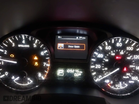 2015 Nissan Altima 2.5 S with VIN 1N4AL3AP3FC450926, listed as a IAAI auction lot 41599401 with 109,275 mi miles. Bid and sale history available at carsss.com. Image 7.