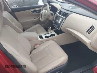 2016 Nissan Altima SV with VIN 1N4AL3AP6GC287139, listed as a IAAI auction lot 40699745 with 54,675 mi miles and . Bid and sale history available at DreamBid. Image 5.