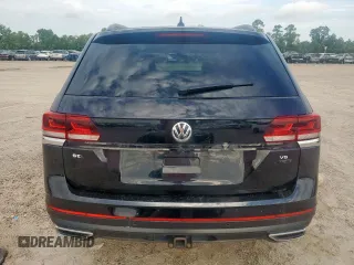 2021 Volkswagen Atlas SE with VIN 1V2WR2CA3MC519899, listed as a Copart auction lot 64051135 with 60,586 mi miles and Salvage title. Bid and sale history available at DreamBid. Image 6.