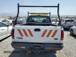 2004 Ford F-250 XL с VIN 1FTNX20L94EB65979, выставлен на аукционе Copart как лот 57833135 с пробегом 231 436 миль миль и Чистый • Clean title. История ставок и продаж доступна на DreamBid. Изображение 6.