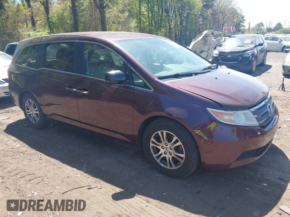 2011 Honda Odyssey EX-L with VIN 5FNRL5H69BB093996, listed as a IAAI auction lot 42151381 with 88,531 mi miles and . Bid and sale history available at carsss.com. Image 1.