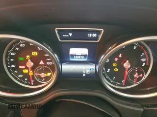 2017 Mercedes-Benz GLS 450 z VIN 4JGDF6EE2HA875119, wystawiony jako Copart lot #57254555 z przebiegiem 131 617 mil mil oraz Szkoda całkowita • Salvage title. Historia ofert i sprzedaży dostępna na DreamBid. Obrazek 9.