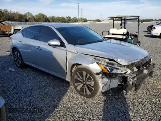 2020 Nissan Altima 2.5 SV with VIN 1N4BL4DV8LC123311, listed as a Copart auction lot 54605185 with 81,473 mi miles and Clean Title. Bid and sale history available at carsss.com. Image 4.