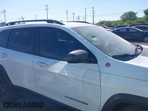 2017 Jeep Cherokee Trailhawk L Plus with VIN 1C4PJMBS3HD227978, listed as a IAAI auction lot 42242791 with 76,982 mi miles and . Bid and sale history available at DreamBid. Image 13.
