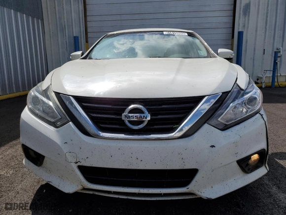 2018 Nissan Altima 2.5 SL with VIN 1N4AL3AP4JC189945, listed as a Copart auction lot 51815595 with 175,495 mi miles and Clean Title. Bid and sale history available at carsss.com. Image 5.