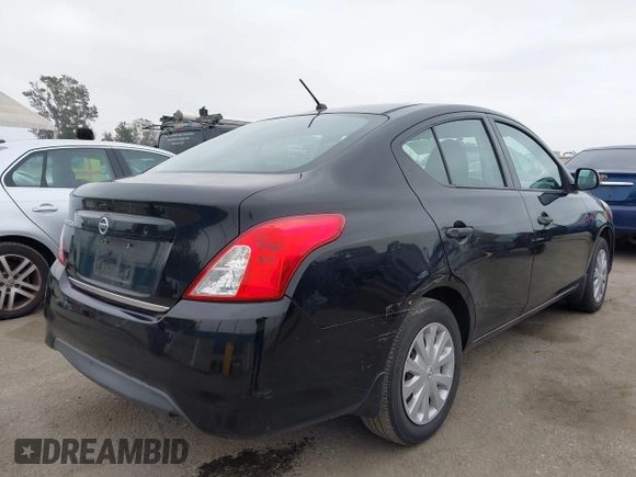 2015 Nissan Versa SV with VIN 3N1CN7AP2FL845918, listed as a IAAI auction lot 42111311 with 210,789 mi miles. Bid and sale history available at carsss.com. Image 4.
