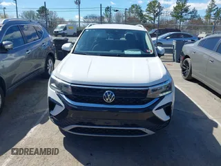 2022 Volkswagen Taos SE с VIN 3VVYX7B26NM043768, выставлен на аукционе IAAI как лот 41742891 с пробегом 53 885 миль миль и . История ставок и продаж доступна на DreamBid. Изображение 12.
