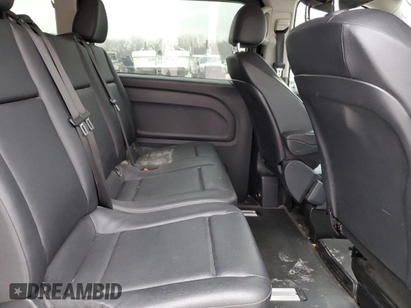 2017 Mercedes-Benz Metris Passenger z VIN WD4PG2EE3H3240959, wystawiony jako Copart lot #79946054 z przebiegiem 96 011 mil mil oraz Szkoda całkowita • Salvage title. Historia ofert i sprzedaży dostępna na DreamBid. Obrazek 11.