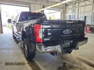2019 Ford F-250 XL с VIN 1FT7W2BT6KED86588, выставлен на аукционе IAAI как лот 42781927 с пробегом 239 312 миль миль и . История ставок и продаж доступна на DreamBid. Изображение 29.