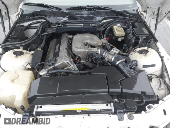 1998 BMW 3 Series 1.9L with VIN 4USCH7323WLD15049, listed as a IAAI auction lot 41573398 with 133,472 mi miles. Bid and sale history available at carsss.com. Image 10.