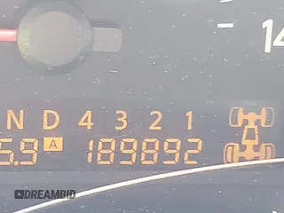 2004 Nissan Titan LE with VIN 1N6AA07B74N581334, listed as a IAAI auction lot 42265633 with 189,892 mi miles and . Bid and sale history available at DreamBid. Image 15.