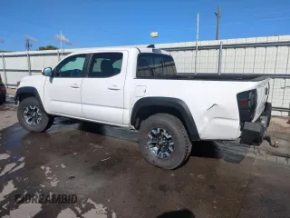 2020 Toyota Tacoma SR5 z VIN 5TFCZ5AN9LX230688, wystawiony jako Copart lot #55305165 z przebiegiem 50 381 mil mil oraz Szkoda całkowita • Salvage title. Historia ofert i sprzedaży dostępna na DreamBid. Obrazek 2.