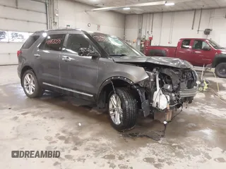2017 Ford Explorer Limited z VIN 1FM5K8F81HGD73624, wystawiony jako IAAI lot #41982038 z przebiegiem 115 771 mil mil oraz . Historia ofert i sprzedaży dostępna na DreamBid. Obrazek 1.