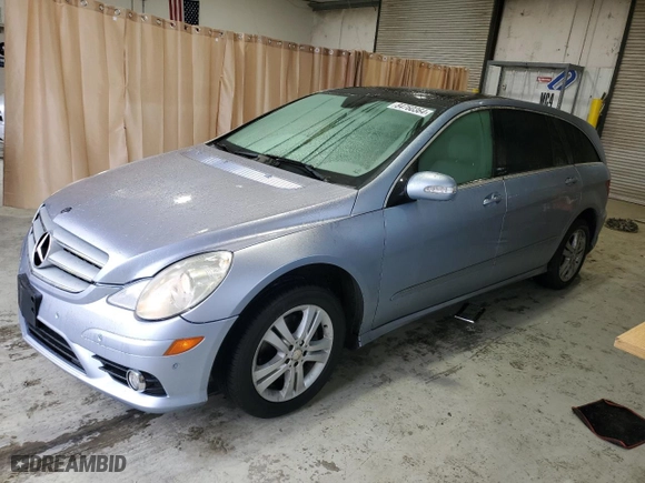 2008 Mercedes-Benz R-Class 3.5L with VIN 4JGCB65E88A084472, listed as a Copart auction lot 84760364 with 145,480 mi miles and Salvage Title. Bid and sale history available at carsss.com. Image 1.
