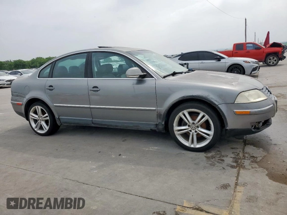 2004 Volkswagen Passat GLS z VIN WVWPD63B04P325358, wystawiony jako Copart lot #57180485 z przebiegiem 195 553 mil mil oraz Czysty tytuł • Clean title. Historia ofert i sprzedaży dostępna na DreamBid. Obrazek 4.