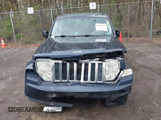 2008 Jeep Liberty Limited with VIN 1J8GN58K88W176332, listed as a IAAI auction lot 42018657 with 195,429 mi miles and . Bid and sale history available at carsss.com. Image 12.