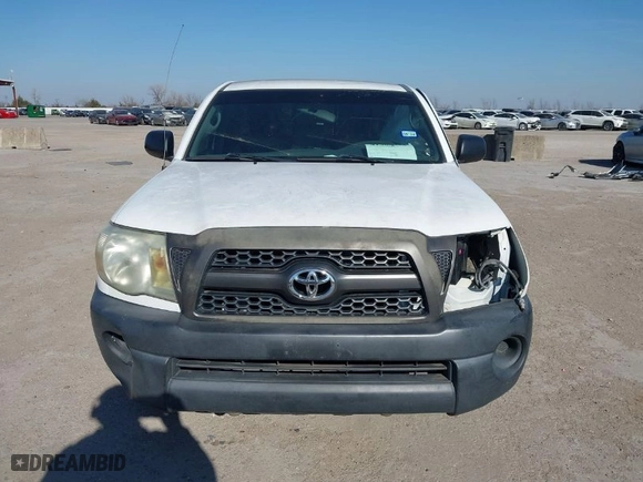 2011 Toyota Tacoma with VIN 5TFNX4CNXBX006754, listed as a IAAI auction lot 41384558 with 184,209 mi miles. Bid and sale history available at carsss.com. Image 13.