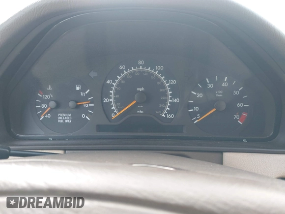 1997 Mercedes-Benz E-Class with VIN WDBJF55F3VA391335, listed as a IAAI auction lot 41606546 with 1 mi miles. Bid and sale history available at carsss.com. Image 7.
