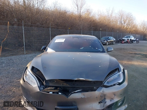 2018 Tesla Model S 75D z VIN 5YJSA1E4XJF291438, wystawiony jako IAAI lot #41311045 z przebiegiem Nie podano mil oraz . Historia ofert i sprzedaży dostępna na DreamBid. Obrazek 12.