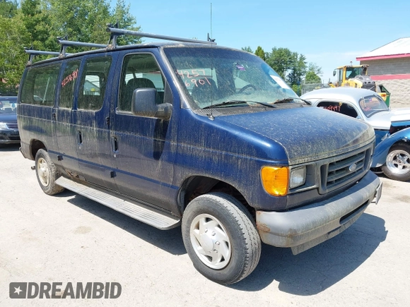 2007 Ford Econoline Passenger XL z VIN 1FMNE11W57DB28135, wystawiony jako IAAI lot #42576901 z przebiegiem 143 458 mil mil oraz . Historia ofert i sprzedaży dostępna na DreamBid. Obrazek 1.